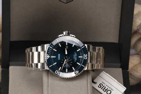 ORIS Diving Aquis Small Second 01 743 7733 4155 07 8 24