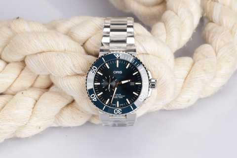 ORIS Diving Aquis Small Second 01 743 7733 4155 07 8 24 05PEB