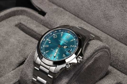 SEIKO Prospex Alpinist SPB503J1 ≡ купить в интернет-магазине