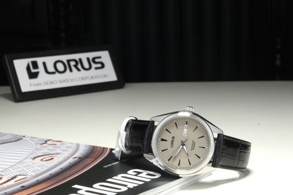 LORUS RL489BX9
