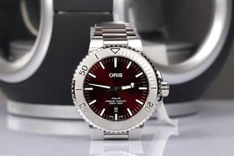 ORIS Diving Aquis Date Relief Cherry 733.7730.4158 MB 8.24.05