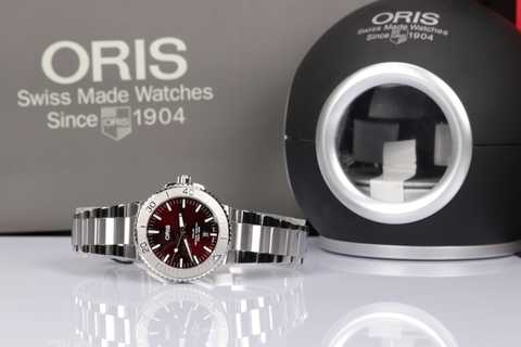 ORIS Diving Aquis Date Relief Cherry 733.7730.4158 MB