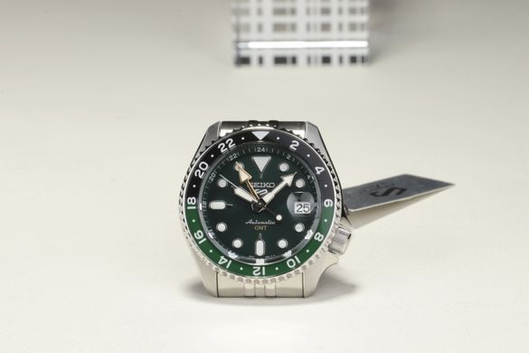 SEIKO 5 Sports GMT SSK035K1
