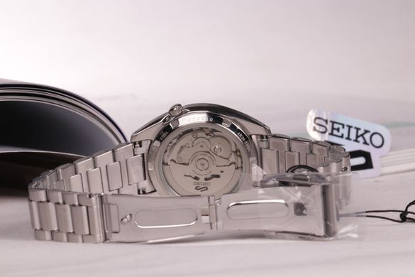 SEIKO 5 Sports SRPL59K1
