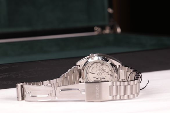 SEIKO 5 Sports SRPL57K1