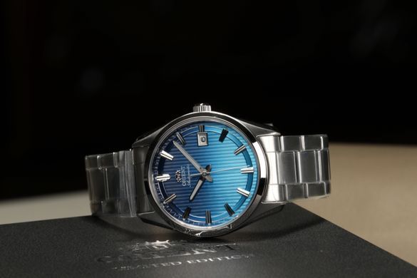 ORIENT RA-AC0R09L30B