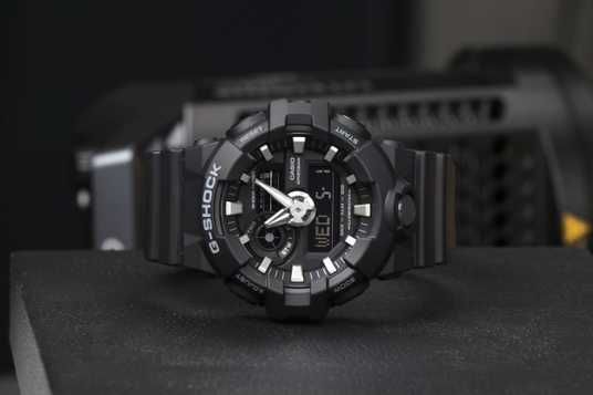 Годинник Casio G-SHOCK GA-700-1BER купити за ціною 8 400 грн в